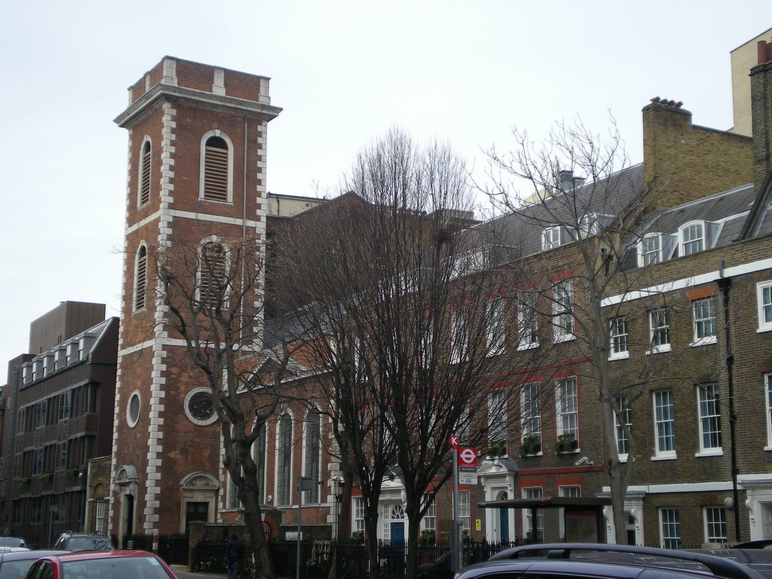 St%20Thomas%20s%20Church%2C%20London%20-%2001%2C%20by%20Sarah%20Rizeq.JPG