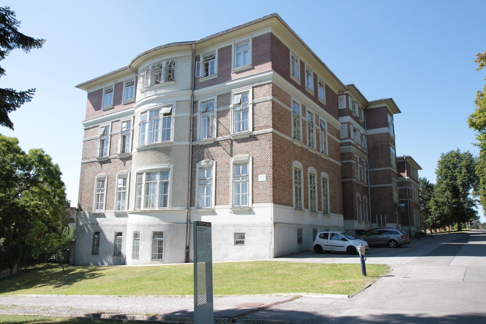 Steinhof%20Spital%2C%20Vienna%20-%2014.JPG
