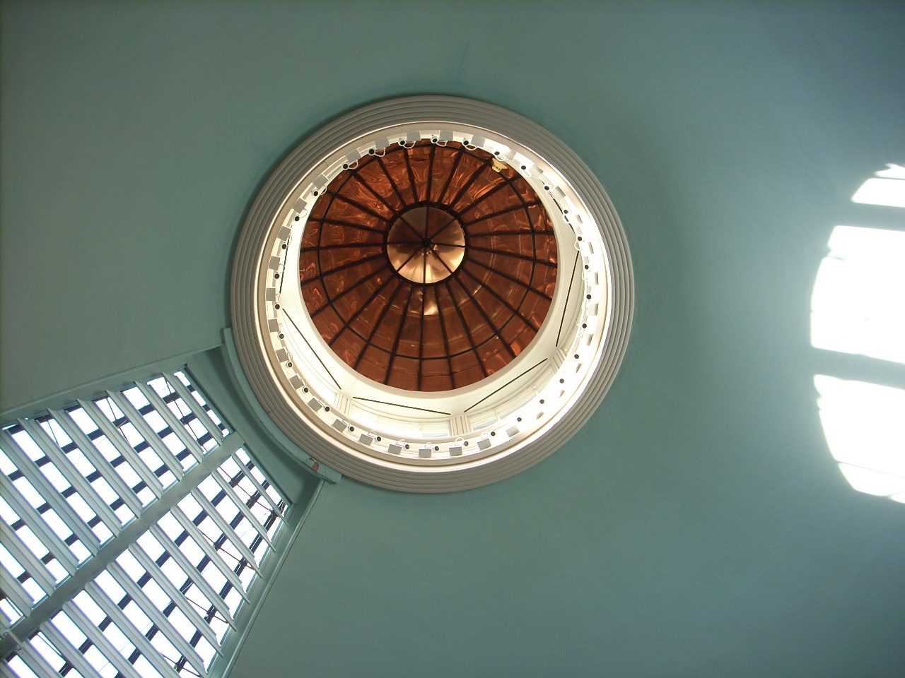 The%20Ether%20Dome%2C%20MGH%2C%20Boston%20-%2006.JPG