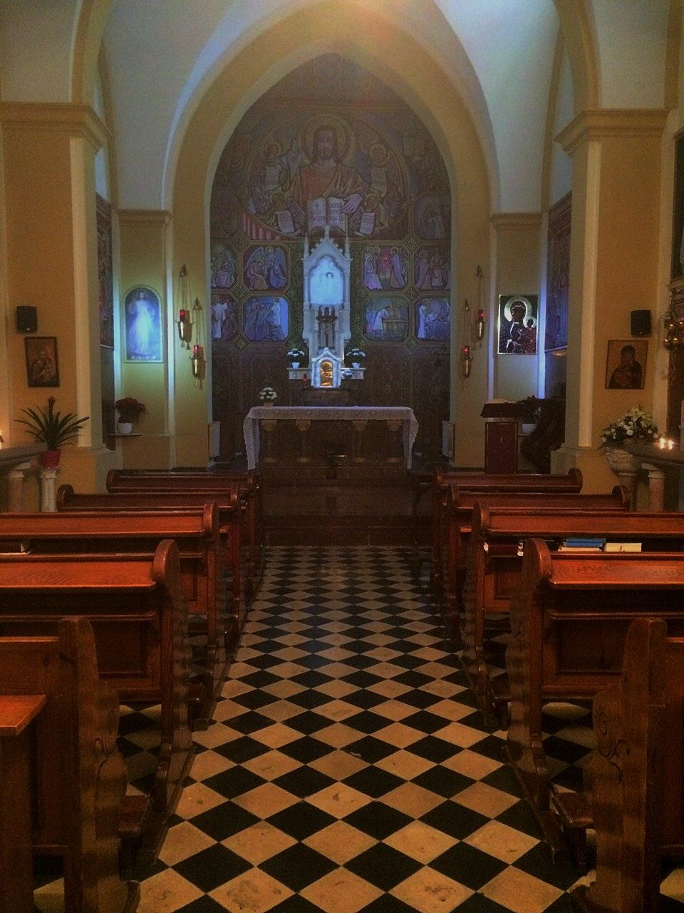 HolyFamilyHospitalNazareth8.jpg