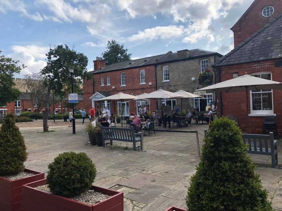 The%20Lawn%20Hospital%2C%20Lincoln%20by%20Adrian%20Thomas%20%283%29.jpg