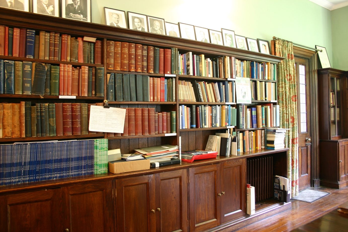 Osler-McGovern Centre, Oxford, UK - 10.JPG