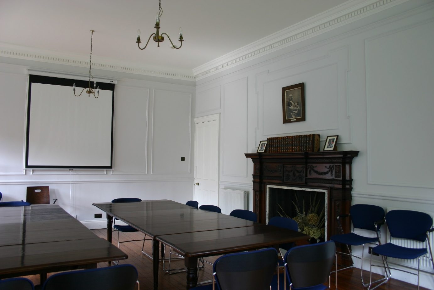 Osler-McGovern Centre, Oxford, UK - 18.JPG