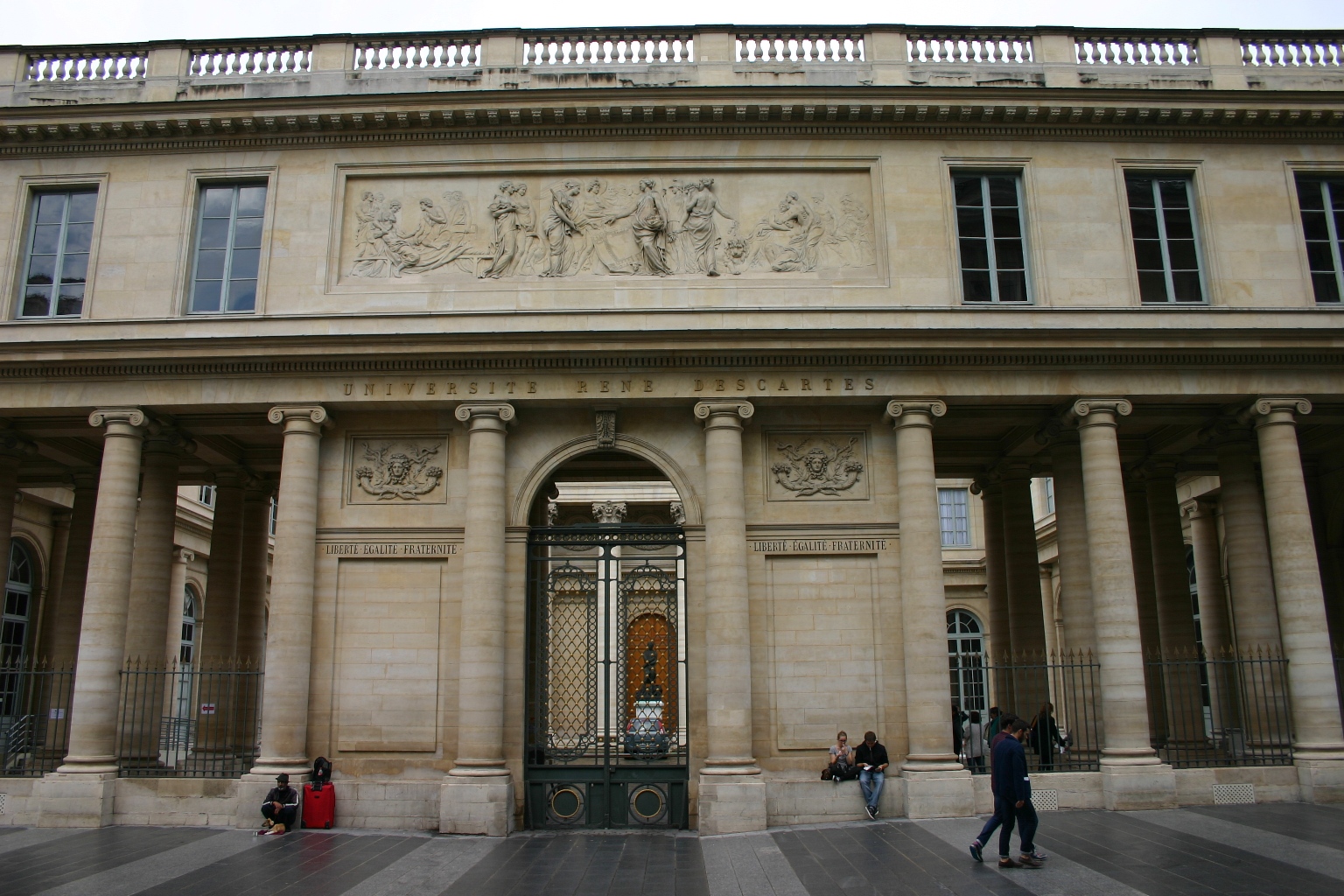 Université Paris Descartes, Paris (2).JPG
